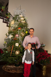 Anoush Family Xmas 2012 -49